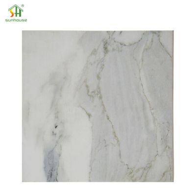 ভালো দাম 4x8 মেলামাইন প্লাইউড বোর্ড ইউক্যালিপটাস কাঠের কোর আসবাবপত্র জন্য কাস্টমাইজড কাঠের শীট অনলাইন