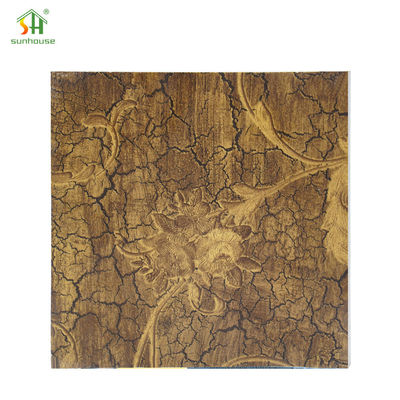ভালো দাম মেলামাইন পাতলা পাতলা কাঠ মেলামাইন পাতলা পাতলা কাঠ অভ্যন্তরীণ বহি প্রসাধন ব্যবহারের জন্য বোর্ড অনলাইন
