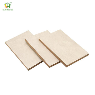 ভালো দাম ব্যহ্যাবরণ মেলামাইন MDF মেলামাইন MDF বোর্ড অভ্যন্তরীণ বাহ্যিক প্রসাধন ব্যবহারের জন্য অনলাইন