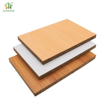 ভালো দাম কাস্টমাইজড 4X8Ft Melamine Particleboard Mould Resistant For Furniture (আবাসন জন্য মোল্ড প্রতিরোধী) অনলাইন